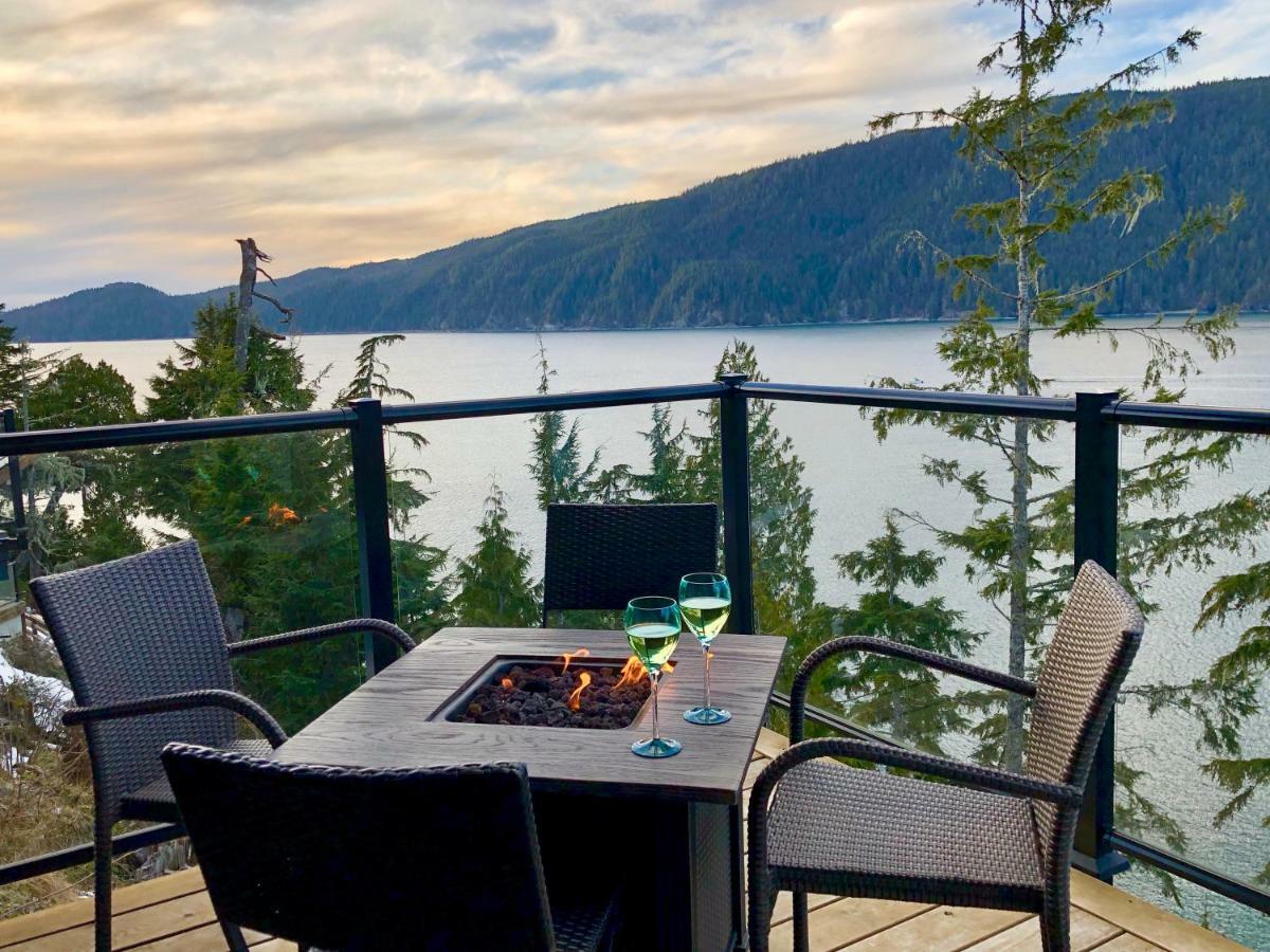 Port Renfrew Vacation Rentals Екстер'єр фото